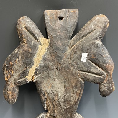 Lot 199 - A late 19th century wall-mounted Sepik River...