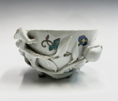 Lot 19 - A Chinese famille rose porcelain wine cup,...