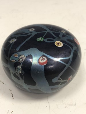 Lot 41 - A Peter St Claire art glass paperweight signed...