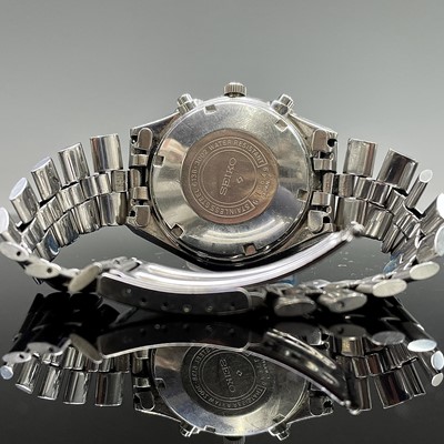 Lot 16 - A Seiko Chronograph Automatic Jumbo wristwatch...
