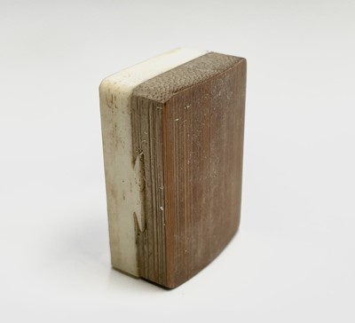 Lot 265 - A quantity of porcelain mahjong tiles and...