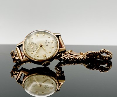 Lot 10 - A ladies gold Rolex wristwatch on 9ct gold...