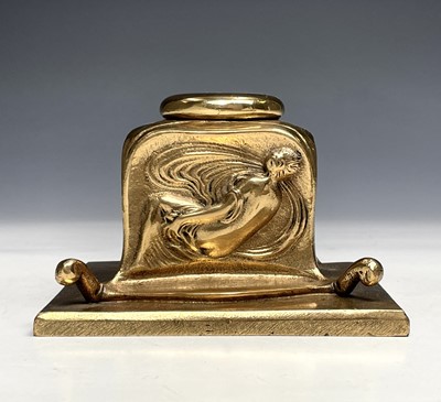 Lot 259 - A gilt bronze inkwell, in the Art Nouveau...