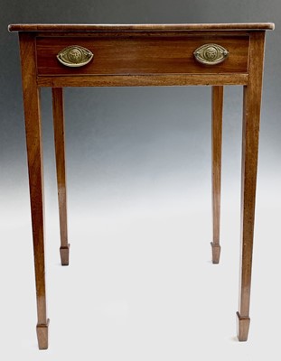 Lot 3154 - A late George III mahogany and crossbanded...