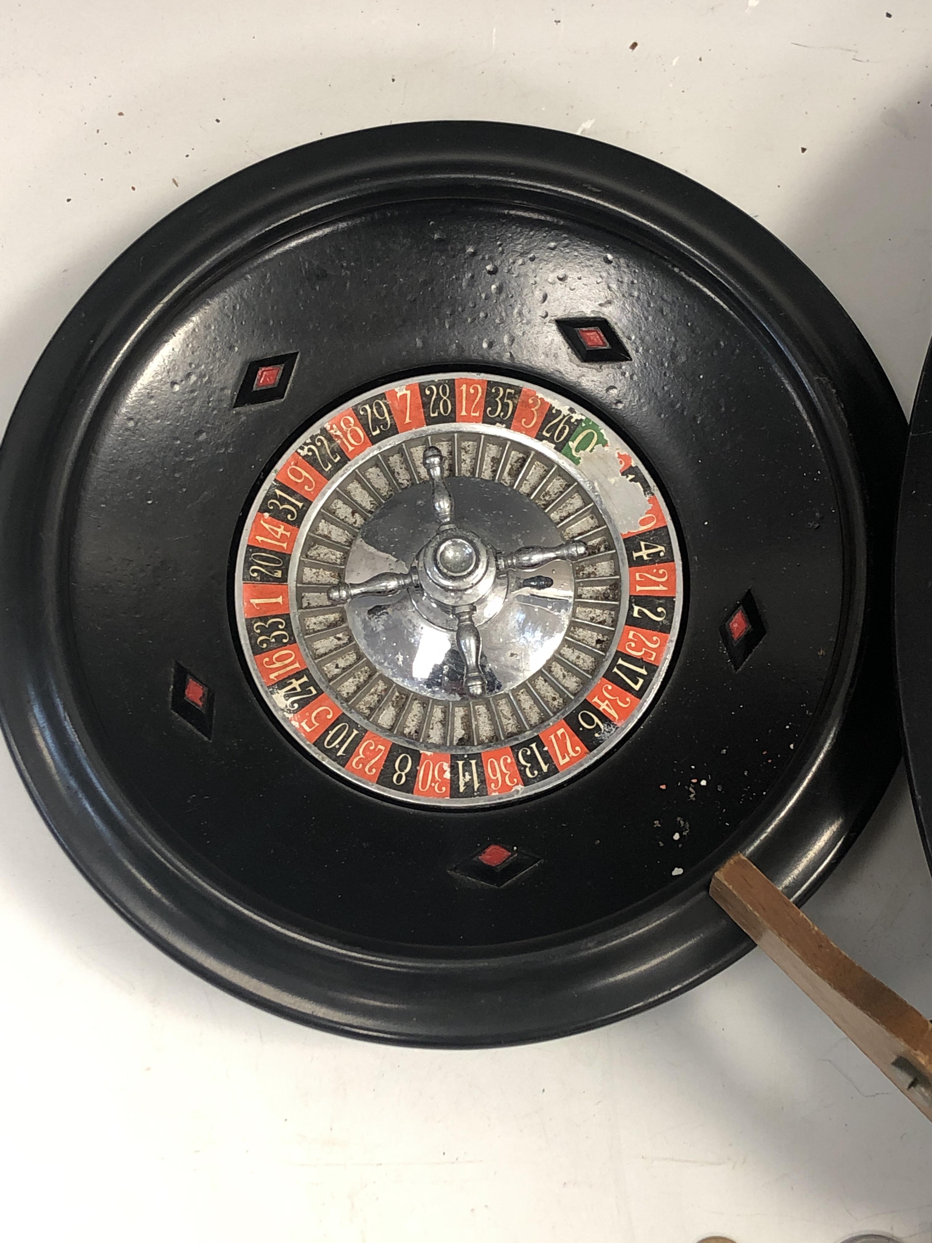 Lot 239 Roulette wheel diameter 50cm, another