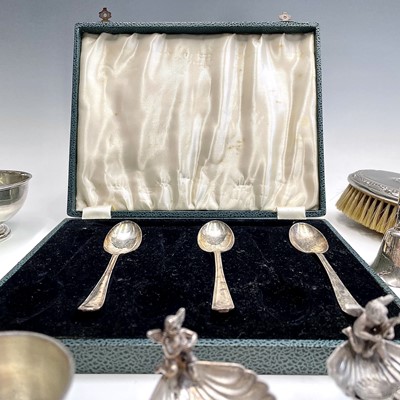 Lot 64 - A pair of Pedro Duran silver salts, a William...