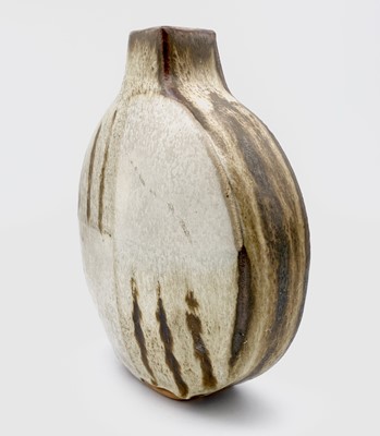 Lot 273 - Janet LEACH (1918-1997) A stoneware moon vase...