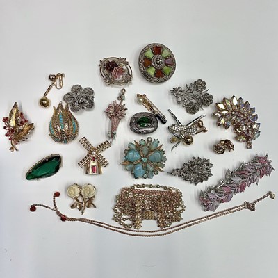 Lot 273 - Named designer jewellery.