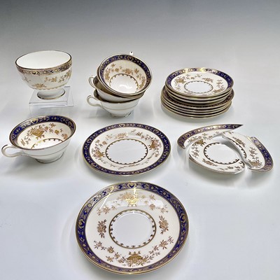 Lot 1023 - A Minton 'Dynasty' pattern part tea service...