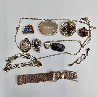 Lot 198 - Victorian and later gold plated jewellery.