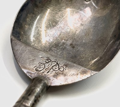 Lot 53 - A silver caddy spoon by Ledsam, Vale & Wheeler...