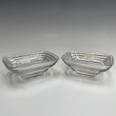 Lot 1025 - A 19th century slice cut glass bowl, width...