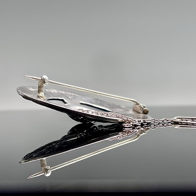 Lot 166 - An Alexander Ritchie Iona silver Prioress Anna...