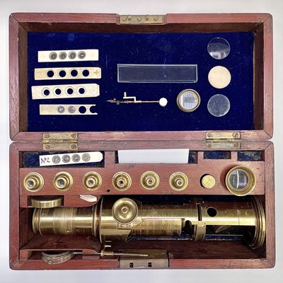 Lot 192 - A Martin type Victorian drum microscope,...