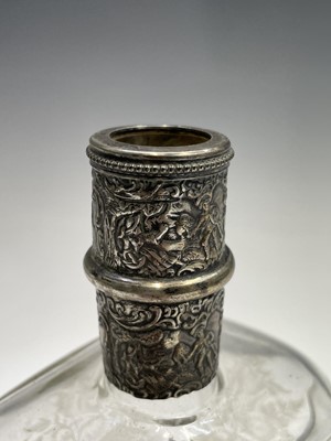 Lot 82 - A Victorian silver sugar bowl by William Ker...