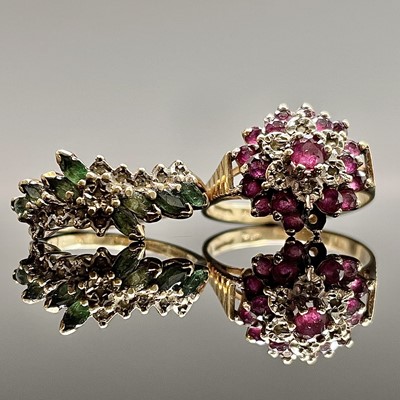 Lot 179 - Two 9ct gold dress rings, one set with...