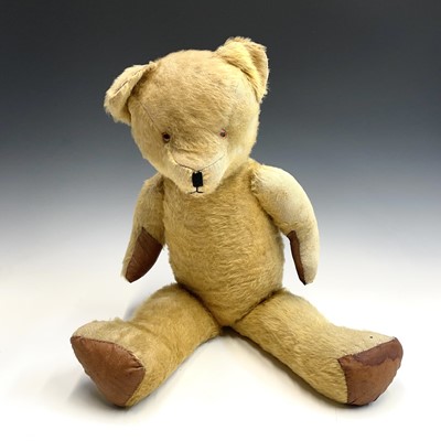 Lot 614 - Large Teddy Bear. A 30" tall growler mid 20th...