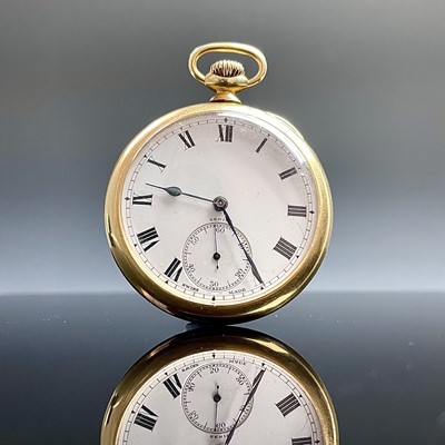 Lot 990 - An 18ct gold crown wind pocket watch by Zenith,...