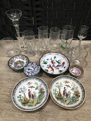 Lot 83 - Four modern oriental saucer dishes, glass etc.