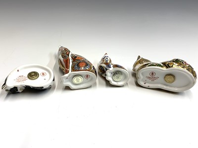 Lot 1156 - Four Royal Crown Derby cat paperweights...