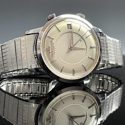 Lot 935 - A rare Jaeger LeCoultre MEMOVOX alarm...