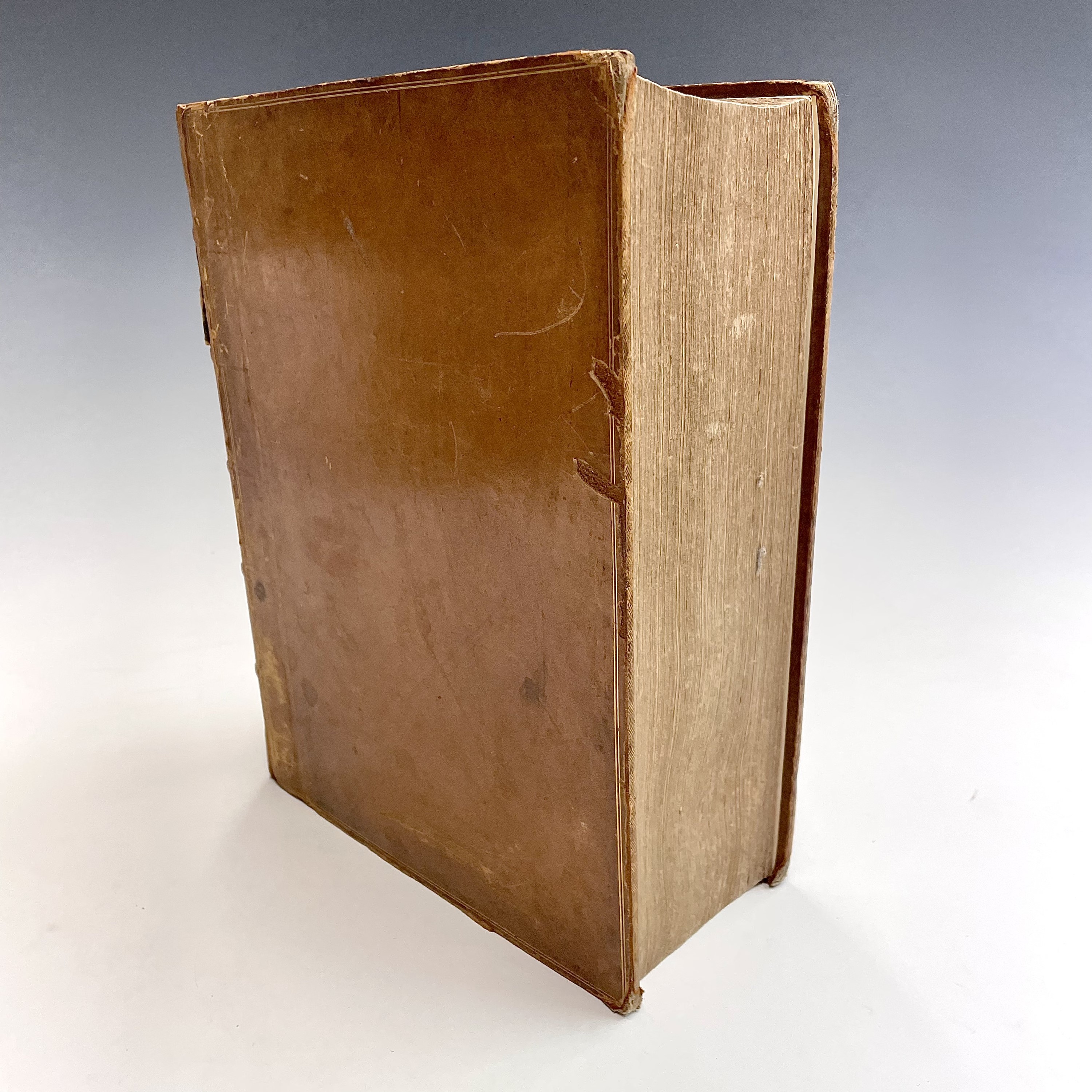 Lot 114 'Ainsworth's Latin Dictionary, Improved and