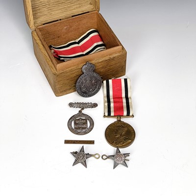 Lot 205 - World War I Metropolitan, etc. Police Medals...
