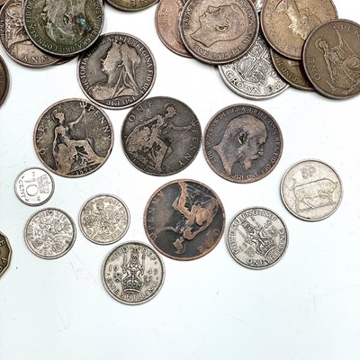 Lot 14 - Great Britain Coinage. Comprises in excess of...