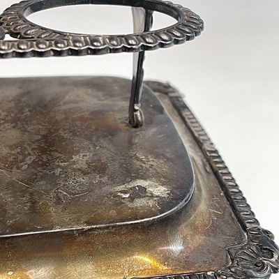 Lot 2 - A George III silver five section swing handled...
