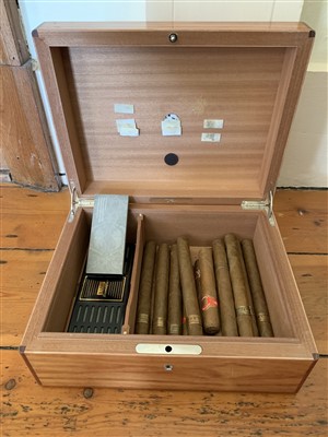Lot 25 - A J Fox & Sons London humidor with contents of...