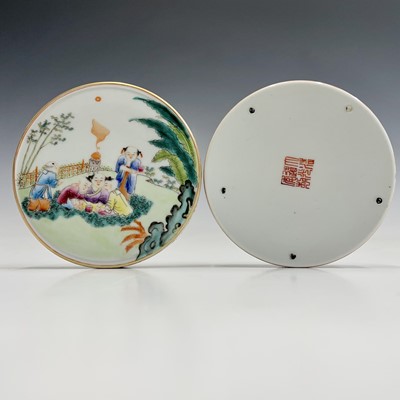 Lot 20 - A Chinese famille rose porcelain circular box...