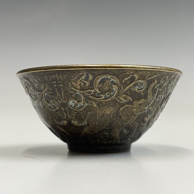 Lot 64 - A small Chinese bronze bowl, 20th century, the...