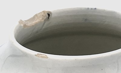 Lot 883 - A spongeware decorated razor box, together...