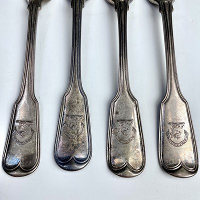 Lot 31 - A George III silver pair of fiddle and thread...
