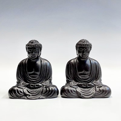 Lot 124 - A pair of Chinese bronze buddhas, 20th century,...