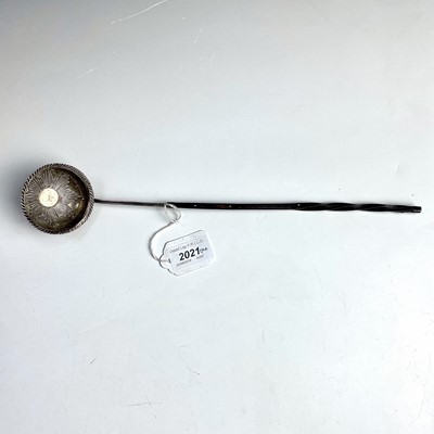 Lot 41 - A George III silver punch ladle with star...
