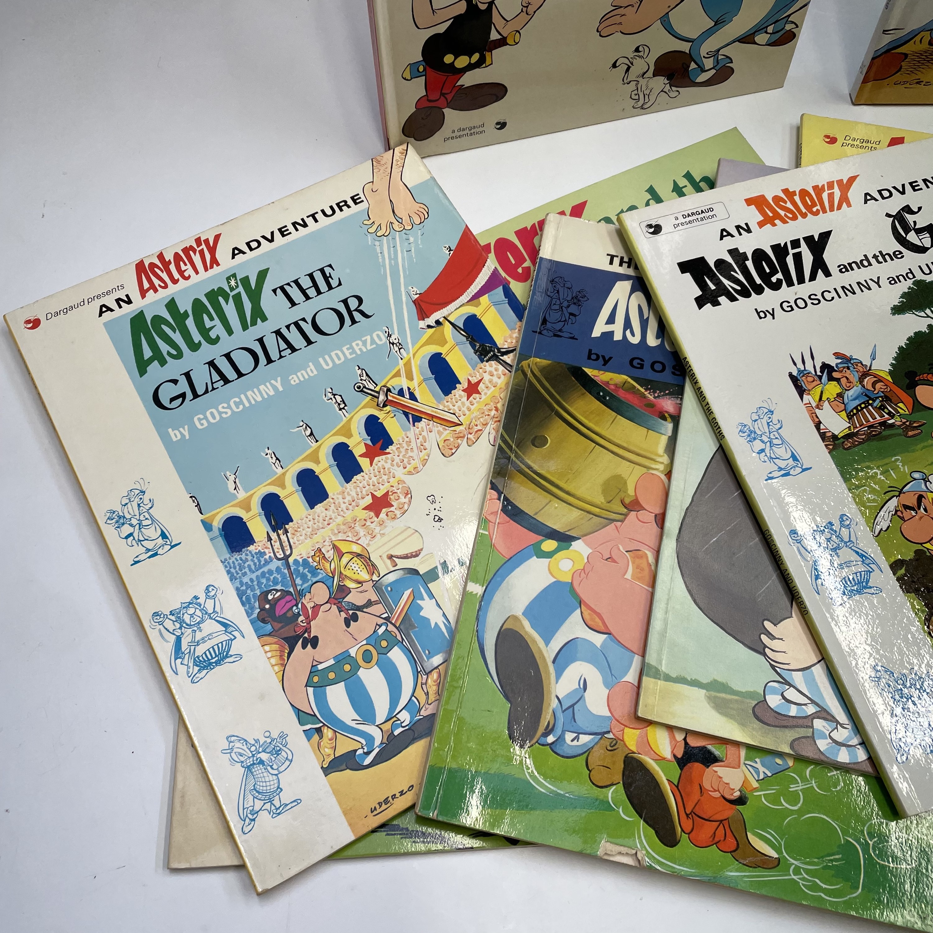 Obelix GmbH & Co.KG (Asterix, #23) by René Goscinny