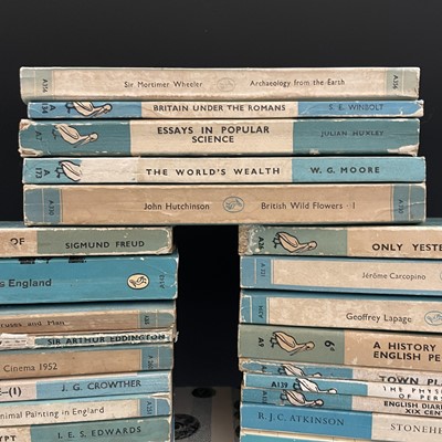 Lot 165 - PELICAN BOOKS. Approx 80 non-fiction titles. (80)