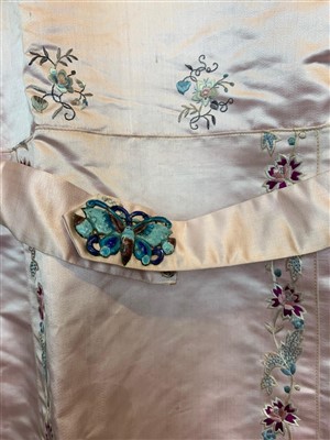 Lot 265 - Miscellaneous Chinese silks in one box.