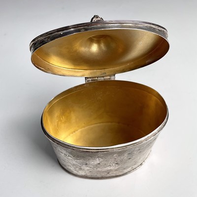 Lot 52 - A George V silver George III style oval...