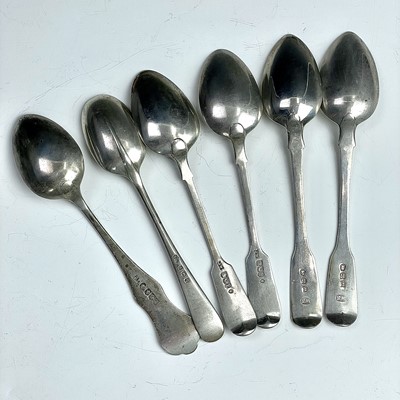 Lot 56 - A Victorian Scottish silver Queens pattern...