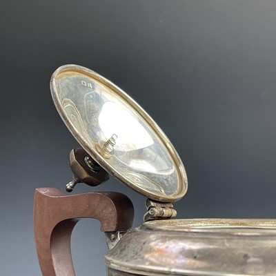 Lot 61 - A George V silver batchelor teapot, maker DH &...