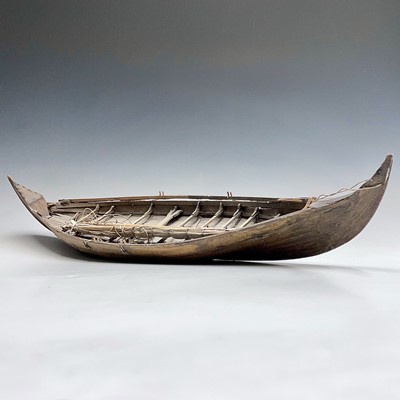 Lot 169 - A wood model of a whaleboat, length 67cm width...