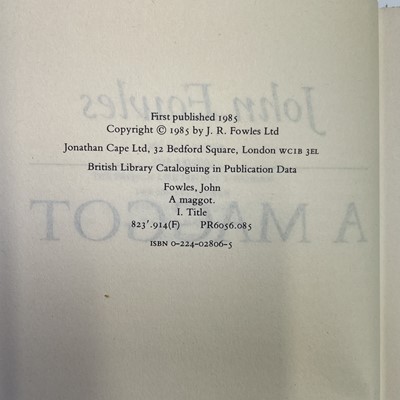 Lot 361 - A MAGGOT By John Fowles (1985) First edition...