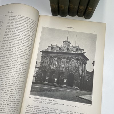 Lot 371 - THE ARCHITECTURAL REVIEW : FOR THE ARTIST AND...