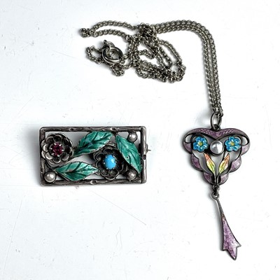 Lot 846 - An attractive Art Nouveau silver and coloured...