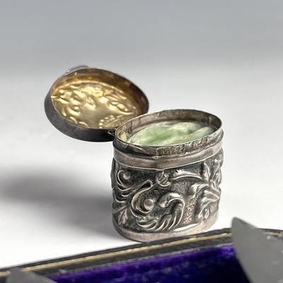 Lot 72 - Mixed silver to include a Victorian foliate...