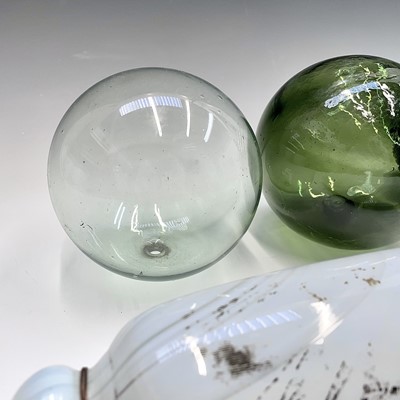 Lot 993 - A Victorian opaque glass rolling pin, transfer...