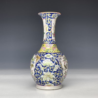 Lot 47 - A Chinese famille rose porcelain vase, 19th...