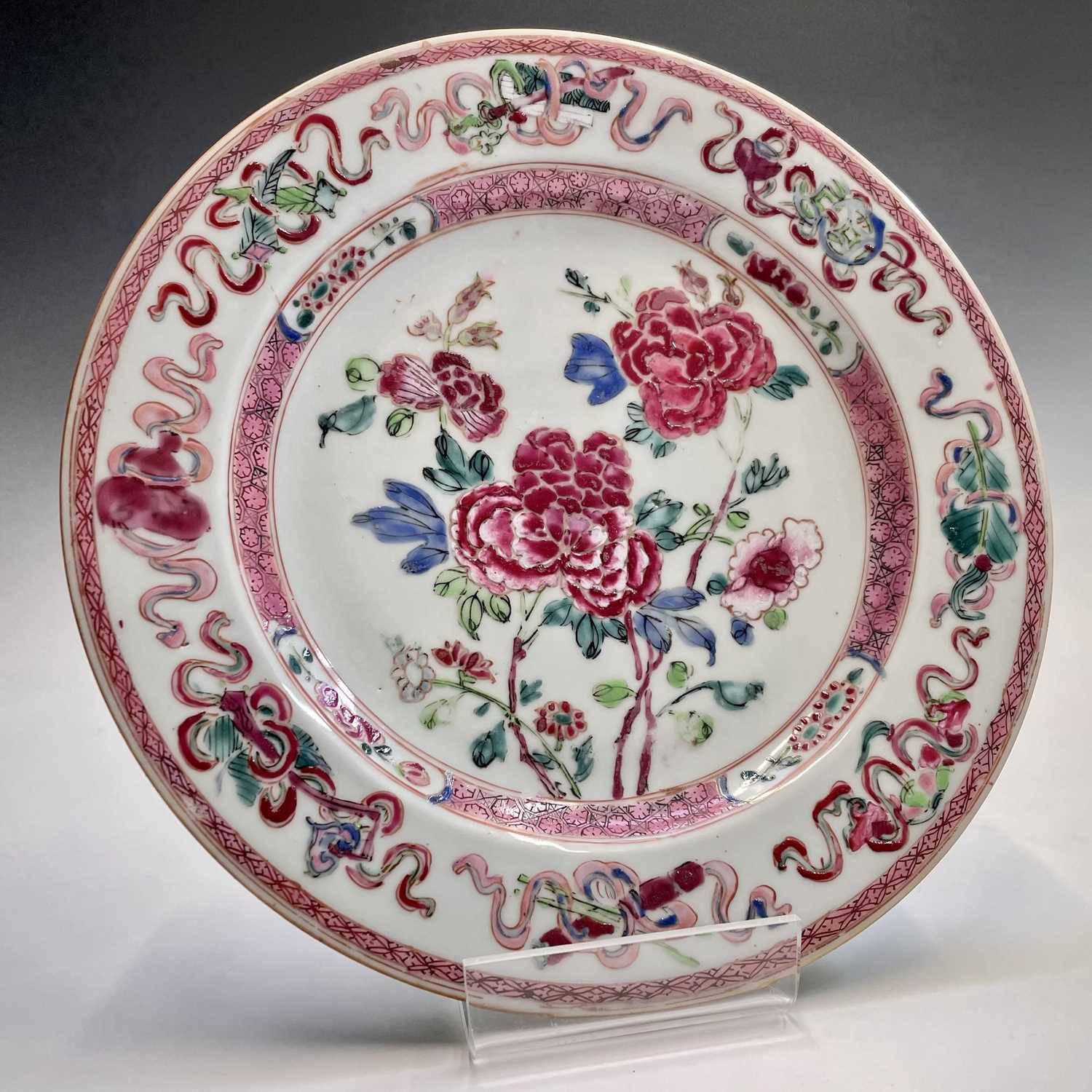 Lot 135 - A Chinese famille rose porcelain plate,...